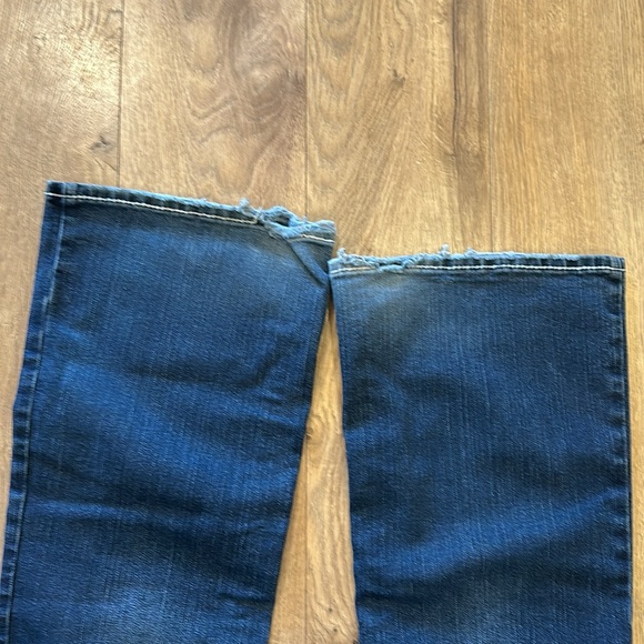 Silver Jeans Suki Bootcut Jeans - Size 33 - Picture 5 of 8